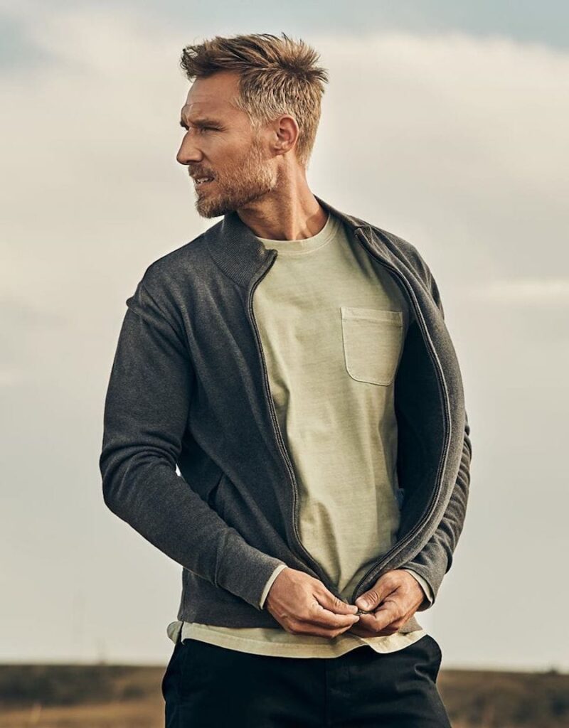 ADMUND - Men's Eco-Friendly Semi-Formal Denim Shirt for a Sustainable